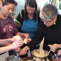 philanthropy-get-inspired-eating-locally-acting-globally